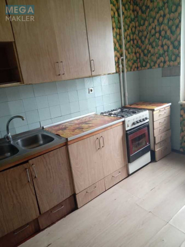 Оренда 2 кімнатної квартири, <a class="location-link" href="/kiev/" title="Недвижимость Київ">Київ</a>, <a class="location-link" href="/kiev/dneprovskij/" title="Недвижимость Дніпровський район">Дніпровський р-н</a>, Алма-Атинська вул., 43/57 (изображение 1)