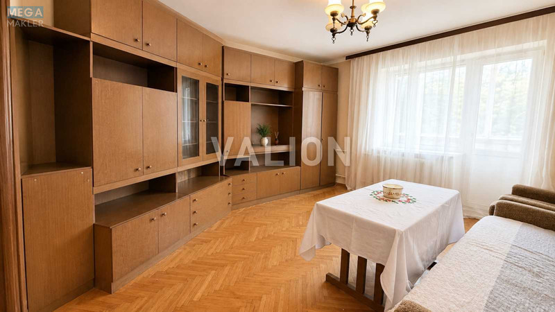 Продаж 2 кімнатної квартири (53,5/37,2/6,8), 2 пов. 5 пов. будинку, <a class="location-link" href="/kiev/" title="Недвижимость Київ">Київ</a>, <a class="location-link" href="/kiev/solomenskij/" title="Недвижимость Солом'янський район">Солом'янський р-н</a>, Искровская ул., 2 (изображение 1)