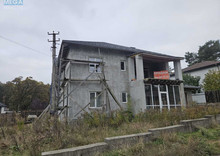 Продаж дома, 2&nbsp;поверху, 200&nbsp;кв.м, 5&nbsp;кімнат, ділянка 7&nbsp;соток