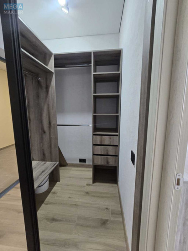 Оренда 1 кімнатної квартири, <a class="location-link" href="/kiev/" title="Недвижимость Київ">Київ</a>, <a class="location-link" href="/kiev/goloseevskij/" title="Недвижимость Голосіївський район">Голосіївський р-н</a>, Академика Глушкова просп., 5 (изображение 1)