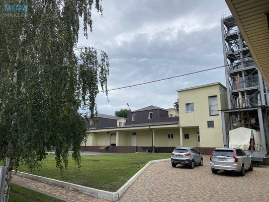 Продаж комплексу будівель та споруд, 1&nbsp;835&nbsp;кв.м, под производство, <a class="location-link" href="/motizhin/" title="Недвижимость Мотижин">Мотижин</a>, Довгича, 2-Б (изображение 1)