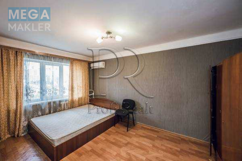 Продаж 2 кімнатної квартири (46/30/6), 5 пов. 5 пов. будинку, <a class="location-link" href="/kiev/" title="Недвижимость Київ">Київ</a>, <a class="location-link" href="/kiev/shevchenkovskij/" title="Недвижимость Шевченківський район">Шевченківський р-н</a>, Перемоги проспект, 88/2 (изображение 1)