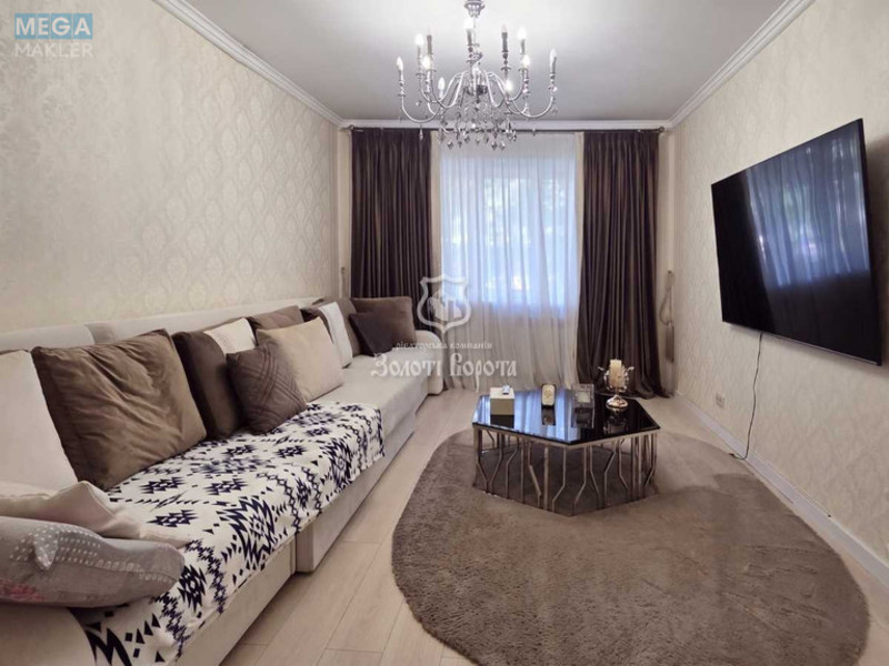 Продаж 3 кімнатної квартири (70/46/9), 1 пов. 9 пов. будинку, <a class="location-link" href="/kiev/" title="Недвижимость Київ">Київ</a>, <a class="location-link" href="/kiev/obolonskij/" title="Недвижимость Оболонський район">Оболонський р-н</a>, Героїв Дніпра вул., 36б (изображение 1)
