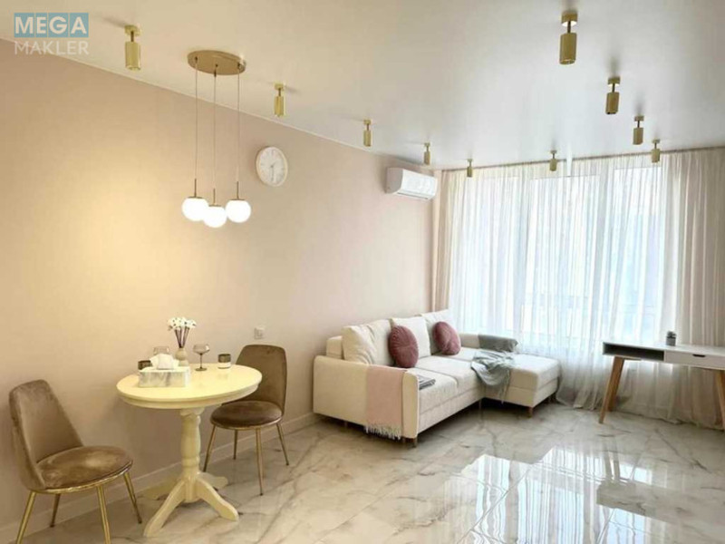 Оренда 1 кімнатної квартири, <a class="location-link" href="/kiev/" title="Недвижимость Київ">Київ</a>, <a class="location-link" href="/kiev/podolskij/" title="Недвижимость Подільський район">Подільський р-н</a>, Олександра Олеся вул., 8/15 (изображение 1)