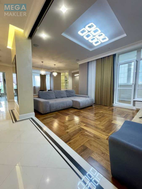 Оренда 3 кімнатної квартири, <a class="location-link" href="/kiev/" title="Недвижимость Київ">Київ</a>, <a class="location-link" href="/kiev/pecherskij/" title="Недвижимость Печерський район">Печерський р-н</a>, Андрія Верхогляда вул., 3 (изображение 1)