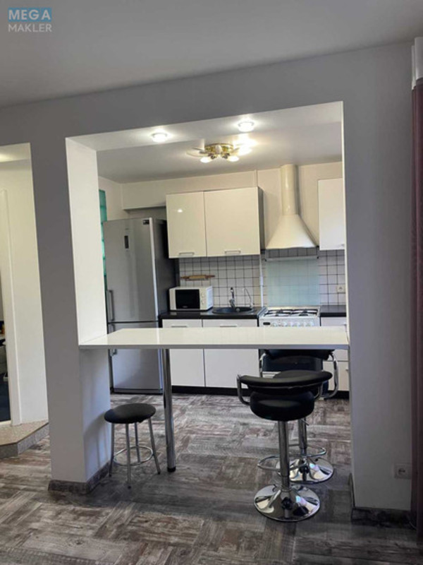 Продаж 3 кімнатної квартири (64/?/25), 4 пов. 9 пов. будинку, <a class="location-link" href="/dnepropetrovsk/" title="Недвижимость Дніпра">Дніпро</a>, Набережная Победы, 98 (изображение 1)