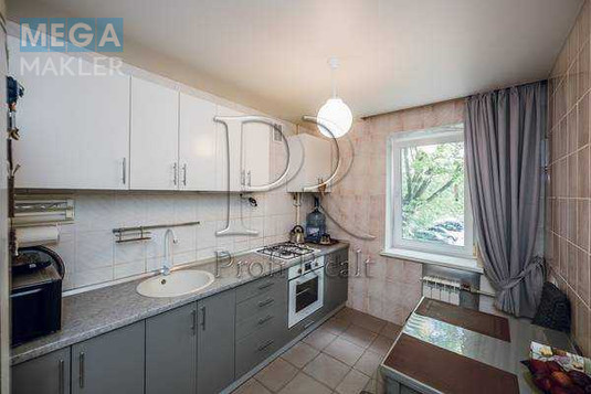 Продаж 3 кімнатної квартири (70/40/8), 2 пов. 9 пов. будинку, <a class="location-link" href="/kiev/" title="Недвижимость Київ">Київ</a>, <a class="location-link" href="/kiev/darnickij/" title="Недвижимость Дарницький район">Дарницький р-н</a>, Тростянецька вулиця, 12 (изображение 1)
