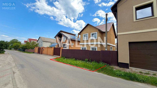 Продаж дома, 2&nbsp;поверху, 98&nbsp;кв.м, 4&nbsp;кімнати, ділянка 1,80&nbsp;сотка, <a class="location-link" href="/sofievskaya-borshagovka/" title="Недвижимость Софіївська Борщагівка">Софіївська Борщагівка</a>, Набережна, 32 (изображение 1)