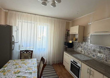 Продаж 2 кімнатної квартири (78/?/12), 25 пов. 25 пов. будинку