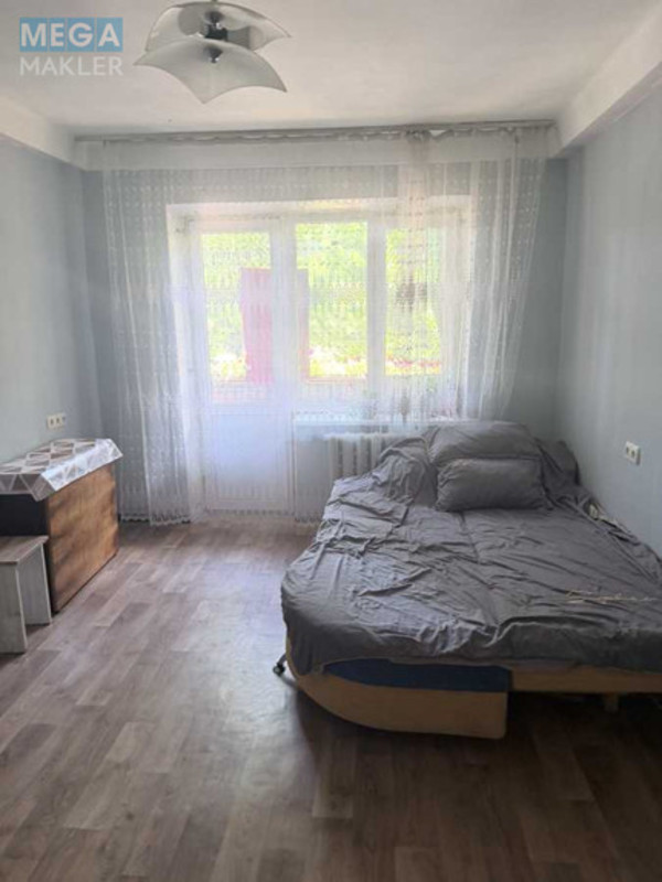 Оренда 2 кімнатної квартири, <a class="location-link" href="/kiev/" title="Недвижимость Київ">Київ</a>, <a class="location-link" href="/kiev/svyatoshinskij/" title="Недвижимость Святошинський район">Святошинський р-н</a>, Литвиненко-Вольгемут вул., 5 (изображение 1)