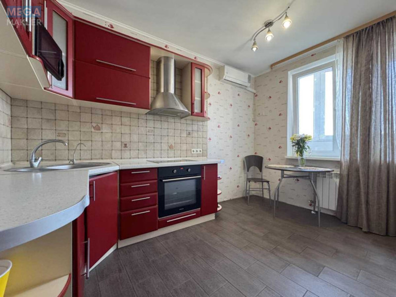 Продаж 2 кімнатної квартири (60/40/11), 16 пов. 23 пов. будинку, <a class="location-link" href="/kiev/" title="Недвижимость Київ">Київ</a>, <a class="location-link" href="/kiev/darnickij/" title="Недвижимость Дарницький район">Дарницький р-н</a>, Урловская ул., 11/44 (изображение 1)