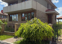 Продаж 5 кімнатної квартири (352/?/?), 2 пов. 2 пов. будинку