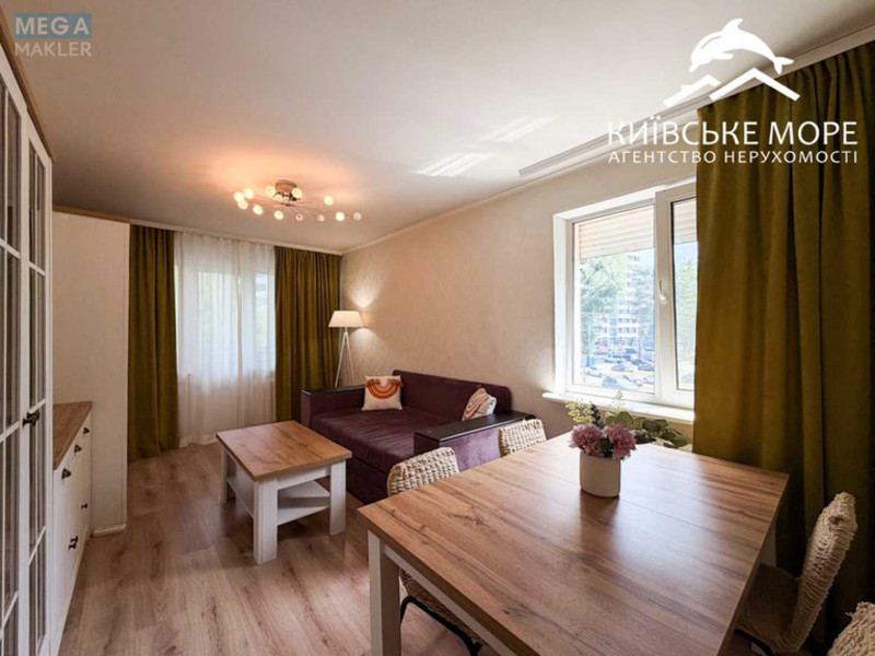 Продаж 3 кімнатної квартири (58/?/?), 2 пов. 9 пов. будинку, <a class="location-link" href="/kiev/" title="Недвижимость Київ">Київ</a>, <a class="location-link" href="/kiev/dneprovskij/" title="Недвижимость Дніпровський район">Дніпровський р-н</a>, Перова бульв., 2 (изображение 1)