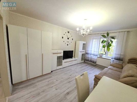 Оренда 2 кімнатної квартири, <a class="location-link" href="/kiev/" title="Недвижимость Київ">Київ</a>, <a class="location-link" href="/kiev/desnyanskij/" title="Недвижимость Деснянський район">Деснянський р-н</a>, Владимира Маяковского просп., 2А (изображение 1)