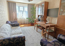 Продаж 3 кімнатної квартири (70/44/8), 15 пов. 16 пов. будинку