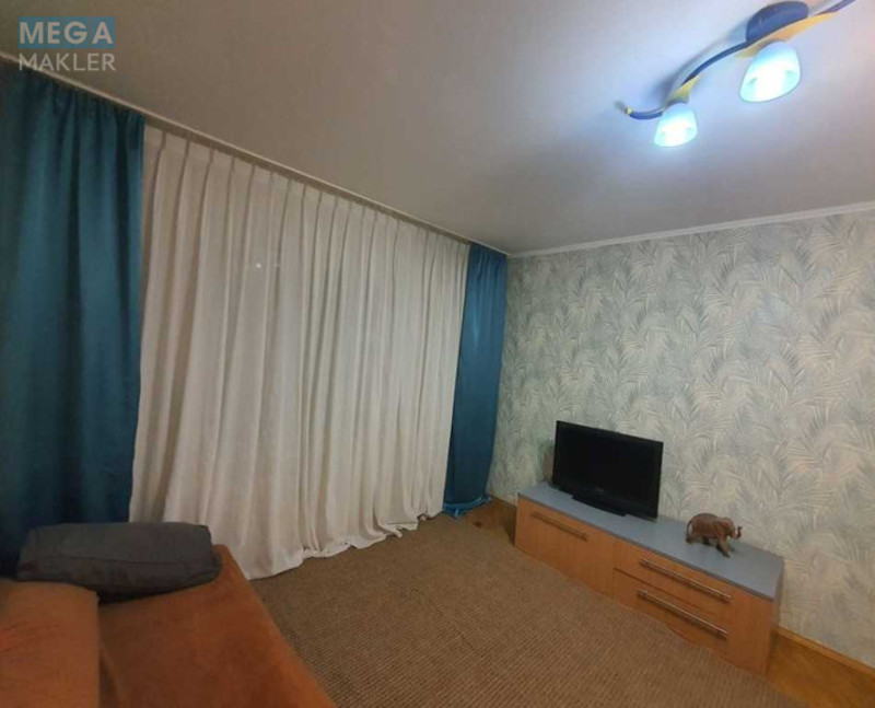 Продаж 2 кімнатної квартири (61,2/?/11,8), 1 пов. 16 пов. будинку, <a class="location-link" href="/kiev/" title="Недвижимость Київ">Київ</a>, <a class="location-link" href="/kiev/darnickij/" title="Недвижимость Дарницький район">Дарницький р-н</a>, Вишняковская ул., 7а (изображение 1)