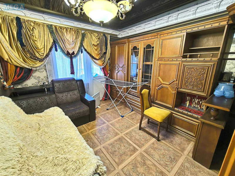 Продаж 2 кімнатної квартири (49/25/8), 4 пов. 4 пов. будинку, <a class="location-link" href="/komarovka-selo-kv/" title="Недвижимость Комарівка">Комарівка</a>, Комсомольська (изображение 1)