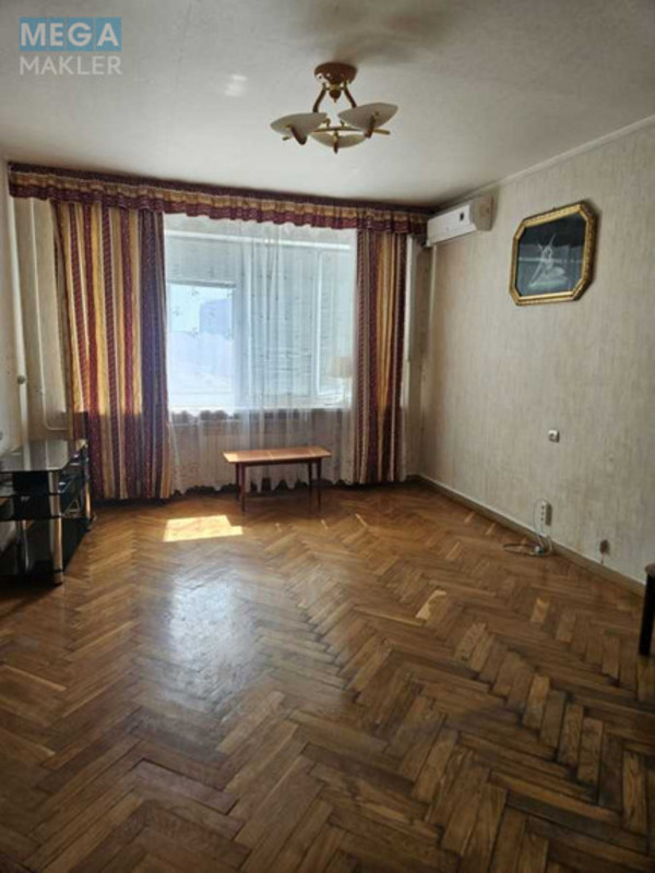 Продаж 2 кімнатної квартири (61/34/8), 9 пов. 11 пов. будинку, <a class="location-link" href="/kiev/" title="Недвижимость Київ">Київ</a>, <a class="location-link" href="/kiev/pecherskij/" title="Недвижимость Печерський район">Печерський р-н</a>, Виноградный пер., 1 (изображение 1)
