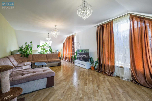 Продаж 3 кімнатної квартири (159/95/21), 2 пов. 2 пов. будинку, <a class="location-link" href="/gatnoe/" title="Недвижимость Гатне">Гатне</a>, Абрикосовий пров., 9 (изображение 1)