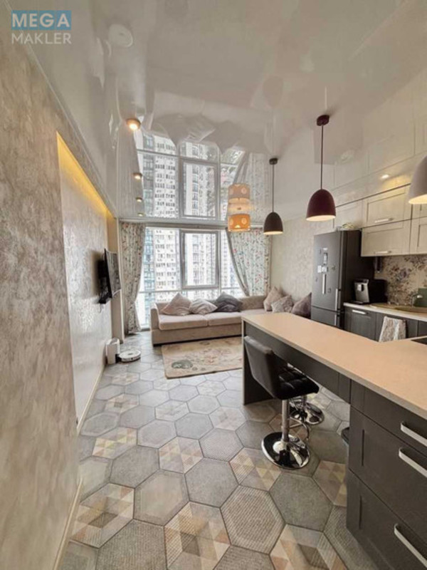 Продаж 3 кімнатної квартири (84/40,3/21,1), 16 пов. 25 пов. будинку, <a class="location-link" href="/brovary/" title="Недвижимость Бровари">Бровари</a>, Черновола, 11 (изображение 1)