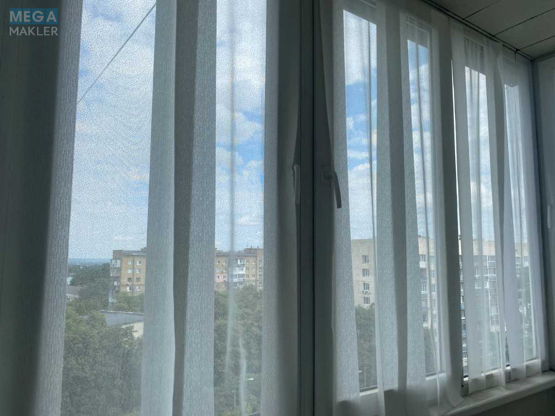Продаж 1 кімнатної квартири (38/21/7), 9 пов. 9 пов. будинку, <a class="location-link" href="/kiev/" title="Недвижимость Київ">Київ</a>, <a class="location-link" href="/kiev/goloseevskij/" title="Недвижимость Голосіївський район">Голосіївський р-н</a>, Полковника Потехина ул., 12 (изображение 1)