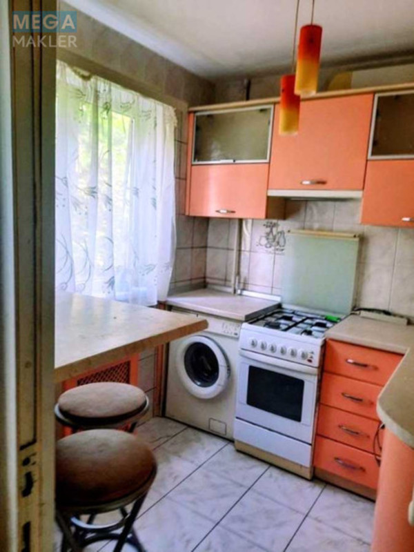 Оренда 3 кімнатної квартири, <a class="location-link" href="/odessa/" title="Недвижимость Одеса">Одеса</a>, <a class="location-link" href="/odessa/kievskij/" title="Недвижимость Київський район">Київський р-н</a>, Шклярука, 6 (изображение 1)