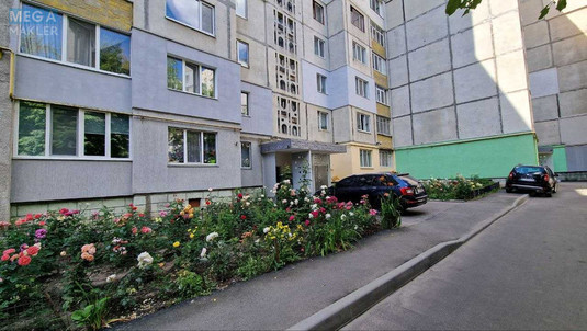 Продаж 2 кімнатної квартири (53/30/9), 2 пов. 9 пов. будинку, <a class="location-link" href="/belaya-tserkov/" title="Недвижимость Біла Церква">Біла Церква</a>, Леваневського (изображение 1)