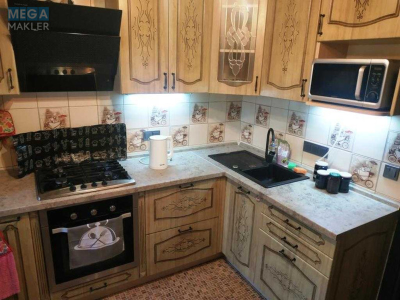 Оренда 2 кімнатної квартири, <a class="location-link" href="/kiev/" title="Недвижимость Київ">Київ</a>, <a class="location-link" href="/kiev/dneprovskij/" title="Недвижимость Дніпровський район">Дніпровський р-н</a>, Ентузіастів вул., 33 (изображение 1)
