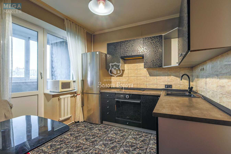 Продаж 3 кімнатної квартири (81,6/48,7/9,2), 15 пов. 16 пов. будинку, <a class="location-link" href="/kiev/" title="Недвижимость Київ">Київ</a>, <a class="location-link" href="/kiev/darnickij/" title="Недвижимость Дарницький район">Дарницький р-н</a>, Анни Ахматової вул., 15 (изображение 1)
