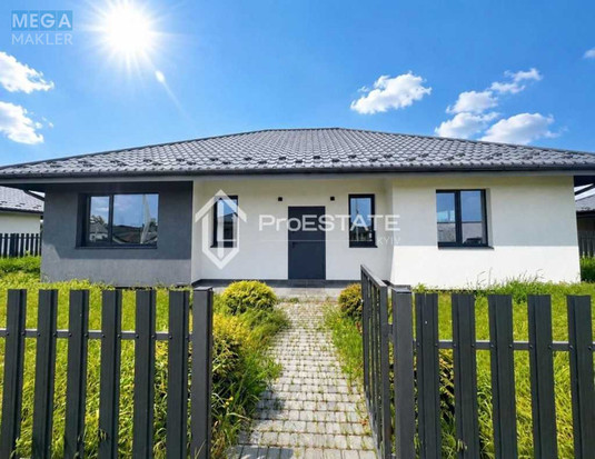 Продаж дома, 1&nbsp; поверх, 122&nbsp;кв.м, 4&nbsp;кімнати, ділянка 7&nbsp;соток, <a class="location-link" href="/gnedin/" title="Недвижимость Гнідін">Гнідин</a>, Паркова (изображение 1)