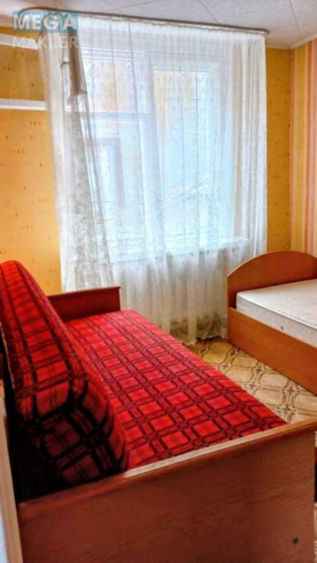 Оренда кімнати (підселення), <a class="location-link" href="/odessa/" title="Недвижимость Одеса">Одеса</a>, <a class="location-link" href="/odessa/malinovskij/" title="Недвижимость Малиновський район">Малиновський р-н</a>, Гастелло, 54 (изображение 1)
