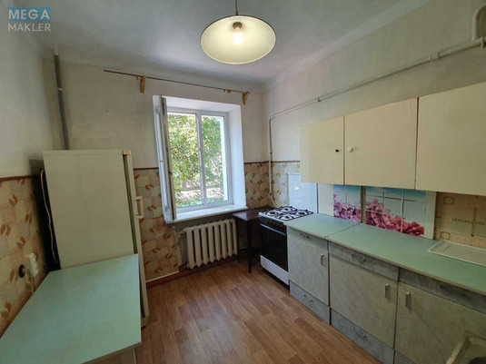 Оренда 2 кімнатної квартири, <a class="location-link" href="/odessa/" title="Недвижимость Одеса">Одеса</a>, <a class="location-link" href="/odessa/malinovskij/" title="Недвижимость Малиновський район">Малиновський р-н</a>, Запорожская, 10 (изображение 1)