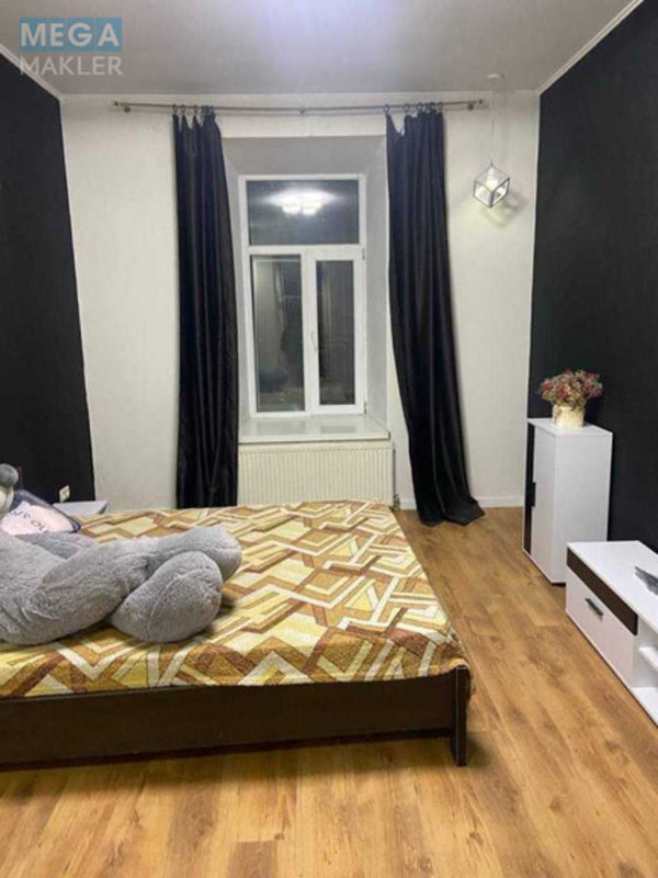 Оренда 2 кімнатної квартири, <a class="location-link" href="/odessa/" title="Недвижимость Одеса">Одеса</a>, <a class="location-link" href="/odessa/suvorovskij/" title="Недвижимость Суворовський район">Суворовський р-н</a>, Приморская, 57 (изображение 1)