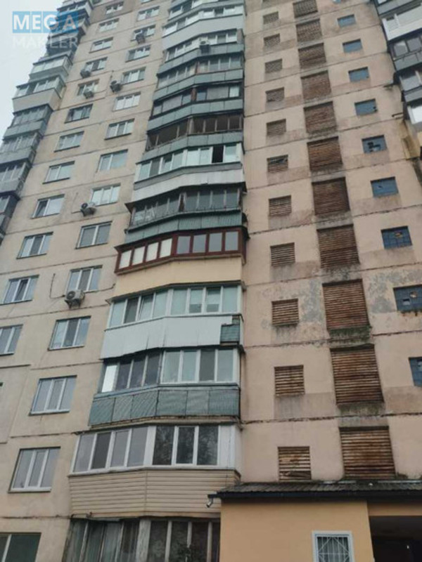 Продаж 3 кімнатної квартири (69/42/8,2), 10 пов. 16 пов. будинку, <a class="location-link" href="/kiev/" title="Недвижимость Київ">Київ</a>, <a class="location-link" href="/kiev/podolskij/" title="Недвижимость Подільський район">Подільський р-н</a>, Георгія Гонгадзе просп., 3Б (изображение 1)