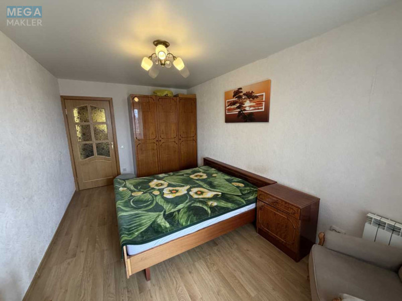 Оренда 3 кімнатної квартири, <a class="location-link" href="/kiev/" title="Недвижимость Київ">Київ</a>, <a class="location-link" href="/kiev/obolonskij/" title="Недвижимость Оболонський район">Оболонський р-н</a>, Маршала Тимошенко ул., 13 (изображение 1)