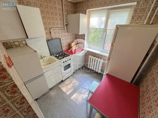 Продаж 2 кімнатної квартири (45/31/8), 1 пов. 5 пов. будинку, <a class="location-link" href="/kiev/" title="Недвижимость Київ">Київ</a>, <a class="location-link" href="/kiev/solomenskij/" title="Недвижимость Солом'янський район">Солом'янський р-н</a>, Николая Василенка ул., 8 (изображение 1)