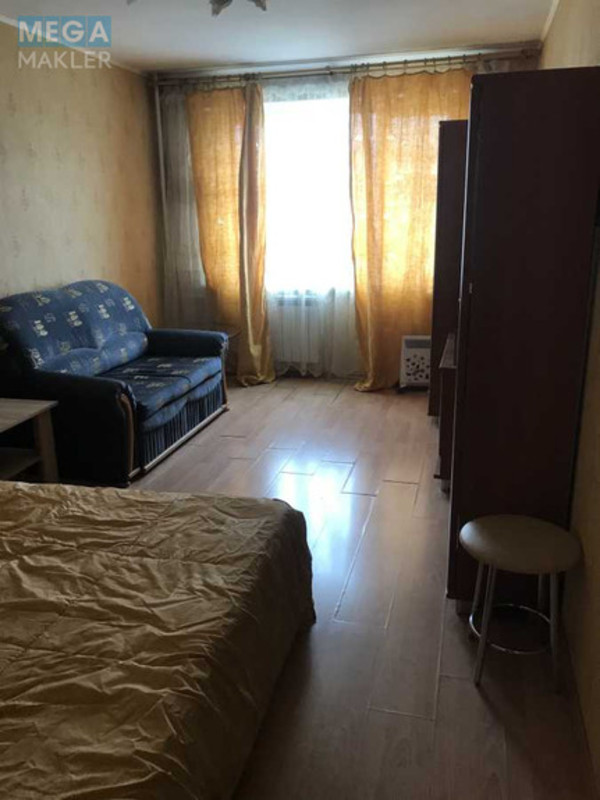 Оренда 1 кімнатної квартири, <a class="location-link" href="/kiev/" title="Недвижимость Київ">Київ</a>, <a class="location-link" href="/kiev/obolonskij/" title="Недвижимость Оболонський район">Оболонський р-н</a>, Оболонський просп., 9 (изображение 1)