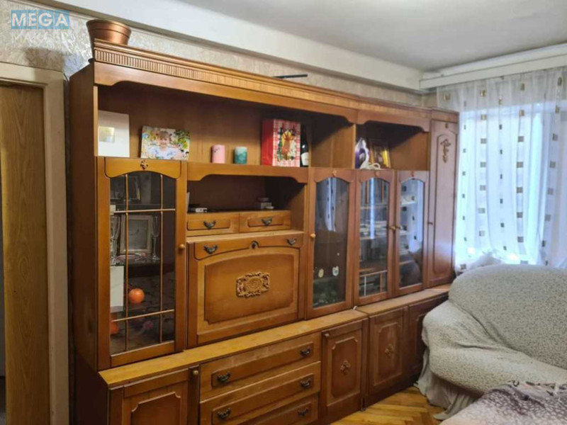 Продаж 2 кімнатної квартири (43/?/6), 9 пов. 9 пов. будинку, <a class="location-link" href="/kiev/" title="Недвижимость Київ">Київ</a>, <a class="location-link" href="/kiev/dneprovskij/" title="Недвижимость Дніпровський район">Дніпровський р-н</a>, Энтузиастов ул., 5 (изображение 1)