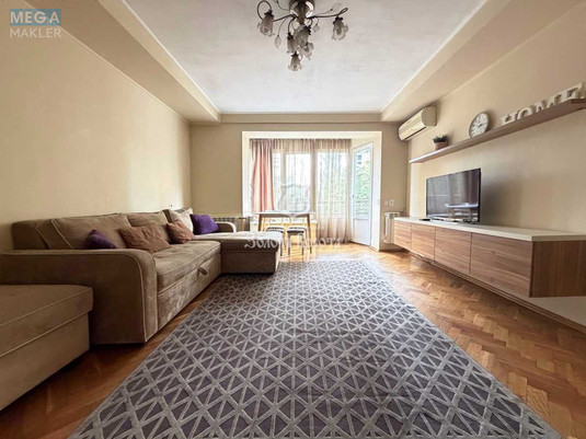 Продаж 3 кімнатної квартири (63,2/45,3/6,3), 3 пов. 9 пов. будинку, <a class="location-link" href="/kiev/" title="Недвижимость Київ">Київ</a>, <a class="location-link" href="/kiev/pecherskij/" title="Недвижимость Печерський район">Печерський р-н</a>, Лесі Українки бульв., 14 (изображение 1)