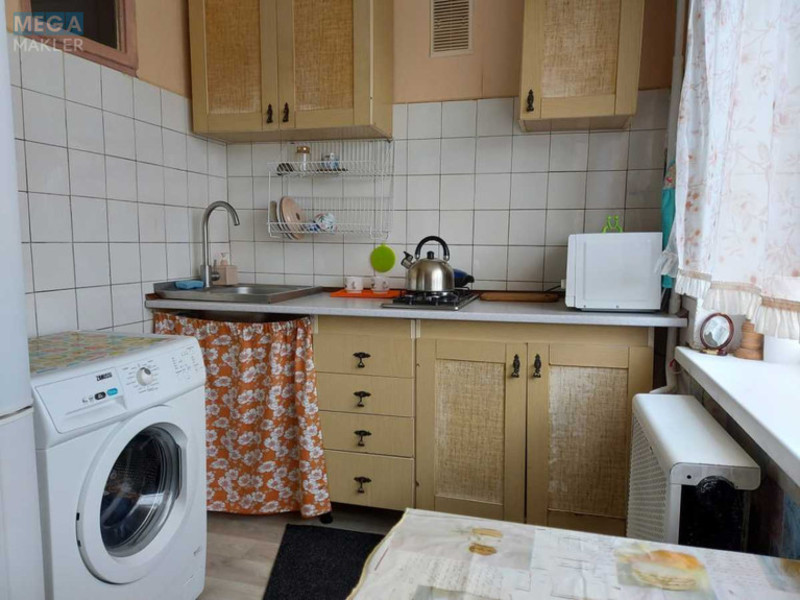 Оренда 1 кімнатної квартири, <a class="location-link" href="/kiev/" title="Недвижимость Київ">Київ</a>, <a class="location-link" href="/kiev/desnyanskij/" title="Недвижимость Деснянський район">Деснянський р-н</a>, Шолом-Алейхема вул., 16 (изображение 1)