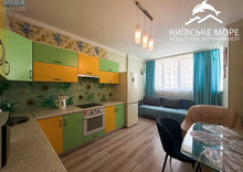 Продаж 3 кімнатної квартири (43/?/?), 21 пов. 25 пов. будинку