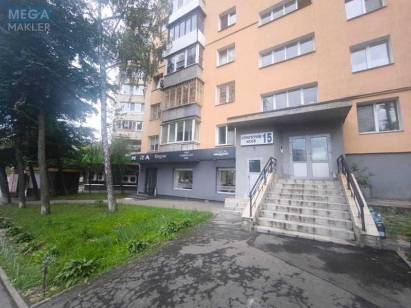 Продаж 2 кімнатної квартири (52/30/7), 5 пов. 9 пов. будинку, <a class="location-link" href="/kiev/" title="Недвижимость Київ">Київ</a>, <a class="location-link" href="/kiev/goloseevskij/" title="Недвижимость Голосіївський район">Голосіївський р-н</a>, Стратегическое шоссе, 15 (изображение 1)