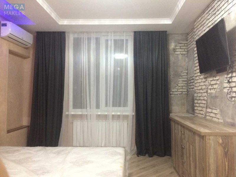 Оренда 1 кімнатної квартири, <a class="location-link" href="/kiev/" title="Недвижимость Київ">Київ</a>, <a class="location-link" href="/kiev/dneprovskij/" title="Недвижимость Дніпровський район">Дніпровський р-н</a>, Сивашская ул., 12/2 (изображение 1)