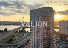 Продаж 3 кімнатної квартири (105/65/32), 21 пов. 26 пов. будинку