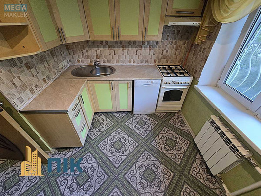 Продаж 1 кімнатної квартири (30,5/15/7,8), 1 пов. 9 пов. будинку, <a class="location-link" href="/kiev/" title="Недвижимость Київ">Київ</a>, <a class="location-link" href="/kiev/obolonskij/" title="Недвижимость Оболонський район">Оболонський р-н</a>, Иорданская ул., 4 (изображение 1)