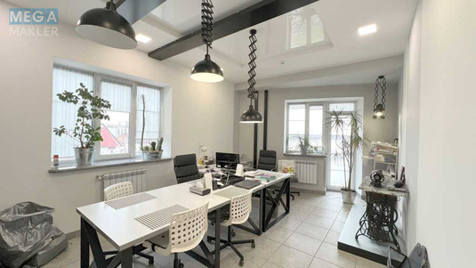 Продаж окремої будівлі/побудови, 1&nbsp;500&nbsp;кв.м, <a class="location-link" href="/kiev/" title="Недвижимость Київ">Київ</a>, <a class="location-link" href="/kiev/dneprovskij/" title="Недвижимость Дніпровський район">Дніпровський р-н</a>, Райдужна вул., 1 (изображение 1)