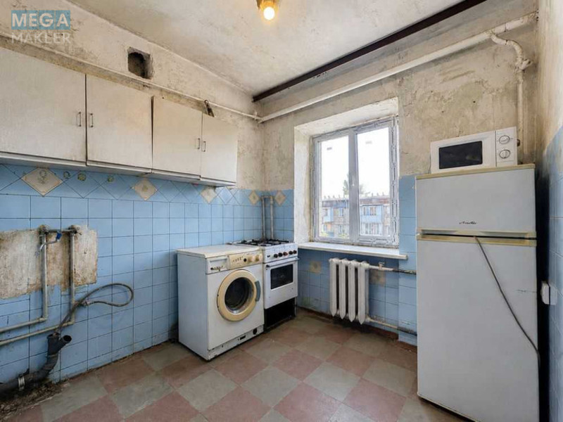 Продаж 1 кімнатної квартири (34/17/7), 5 пов. 5 пов. будинку, <a class="location-link" href="/kiev/" title="Недвижимость Київ">Київ</a>, <a class="location-link" href="/kiev/dneprovskij/" title="Недвижимость Дніпровський район">Дніпровський р-н</a>, Строителей ул., 8 (изображение 1)