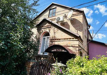 Продаж 3 кімнатної квартири (77/46/7), 1 пов. 2 пов. будинку