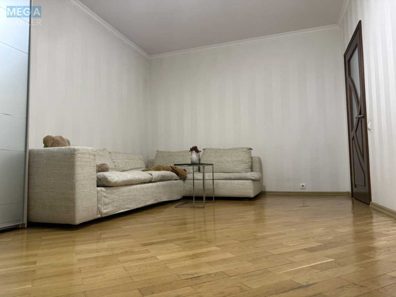 Продаж 3 кімнатної квартири (81,2/48,3/9), 8 пов. 18 пов. будинку, <a class="location-link" href="/kiev/" title="Недвижимость Київ">Київ</a>, <a class="location-link" href="/kiev/dneprovskij/" title="Недвижимость Дніпровський район">Дніпровський р-н</a>, Новаторів вул. (изображение 1)