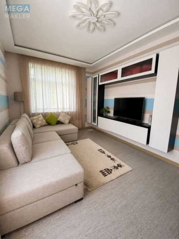 Продаж 3 кімнатної квартири (75/?/27), 5 пов. 5 пов. будинку, <a class="location-link" href="/kiev/" title="Недвижимость Київ">Київ</a>, <a class="location-link" href="/kiev/pecherskij/" title="Недвижимость Печерський район">Печерський р-н</a>, Джона Маккейна вул., 39а (изображение 1)